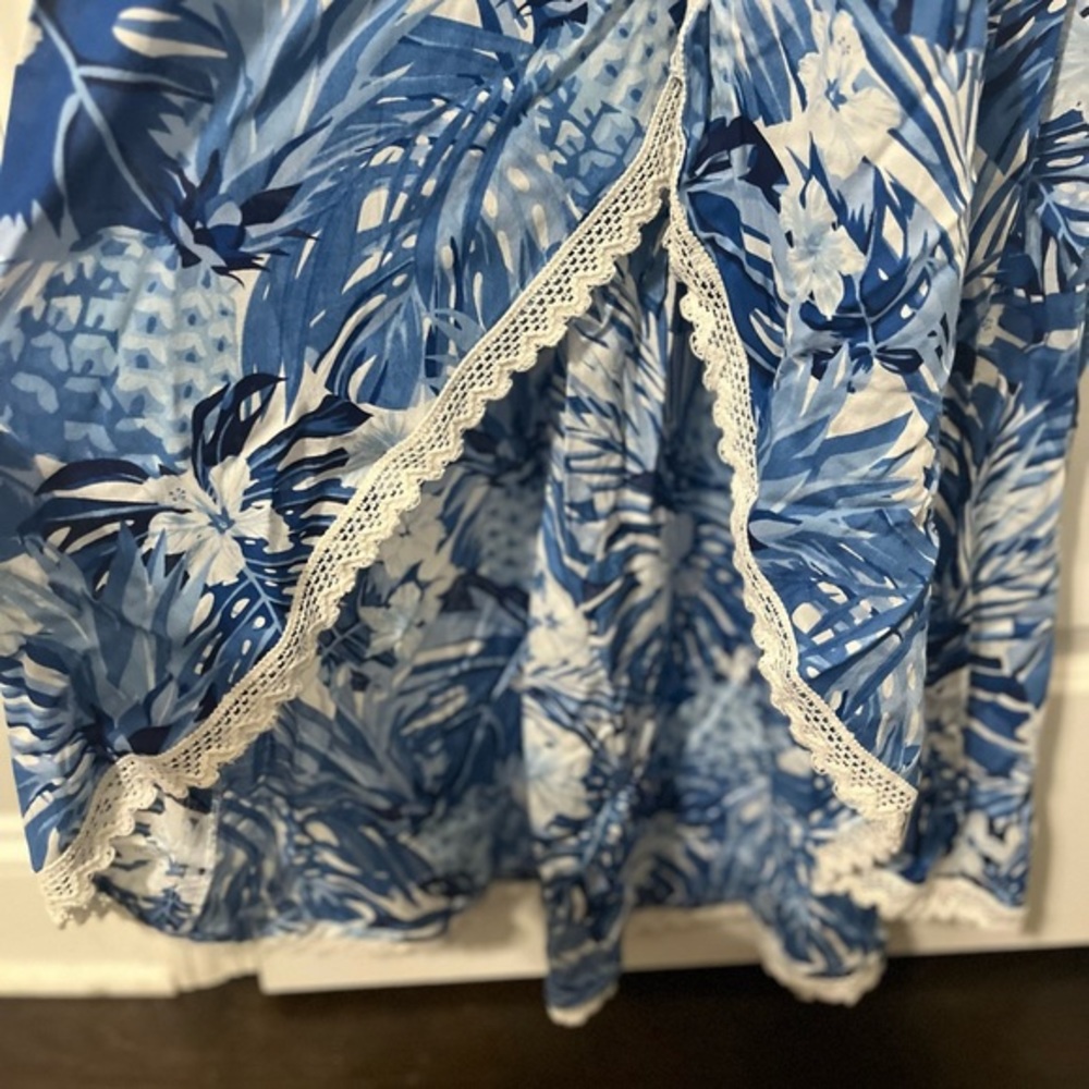 America & Beyond blue floral tropical maxi swim cover up NWT - Picture 4 of 5